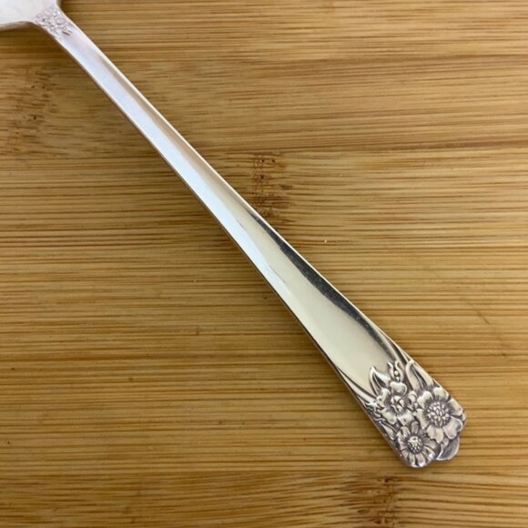 Rogers & Son IS April Silverplate 4 Dinner Forks Vintage Flatware 1950 - Picture 3 of 4